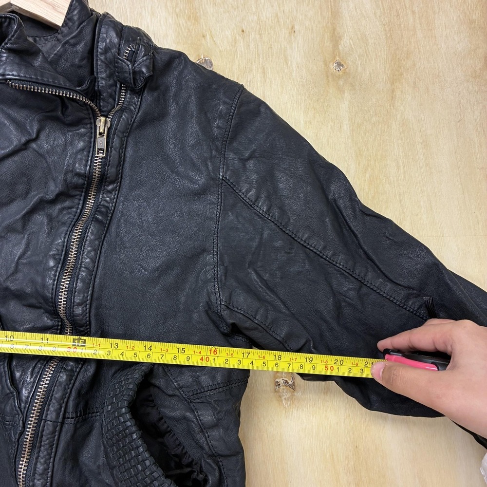 Vintage‎ Faux Leather Jacket Womens Small Black Biker Asymmetrical Full Zip Moto - Picture 7 of 8